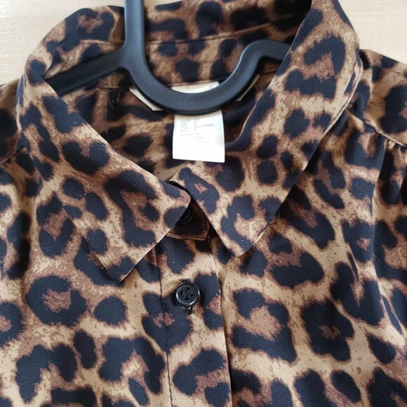SASSY H&M Leopard spotted long sleeve blouse - Picture 3 of 5